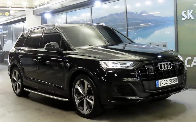 수원수입중고자동차 Q7 (4M) 55 TFSI 콰트로 프리미엄 매물 사진 8 - 2022/08 55,455km